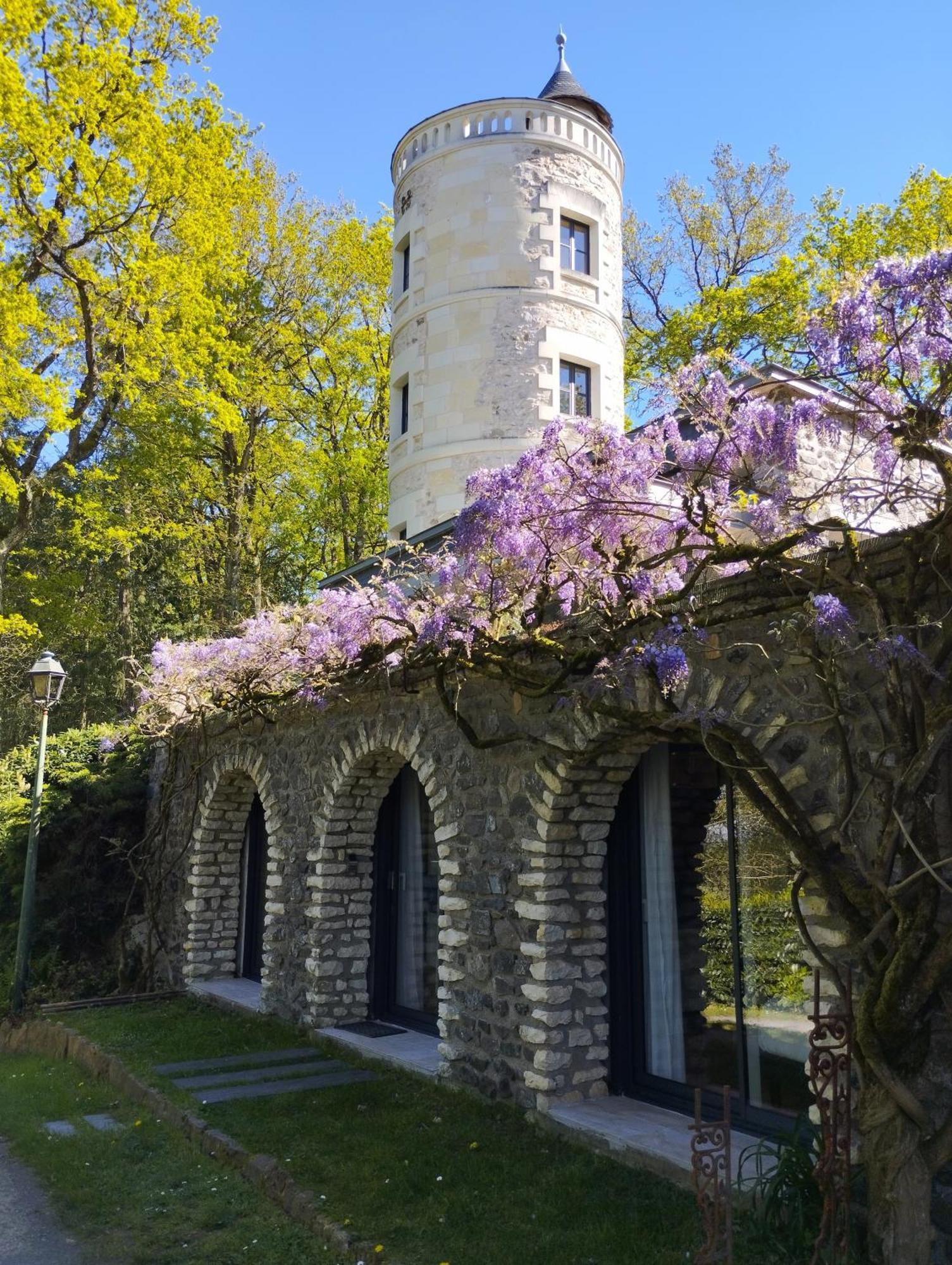Chambres D'Hotes La Tour De Bellevue Saumur Eksteriør bilde